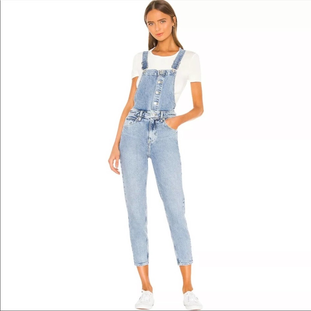 Free People Women's Shelby Vintage Wash Denim Skinny Leg Overalls